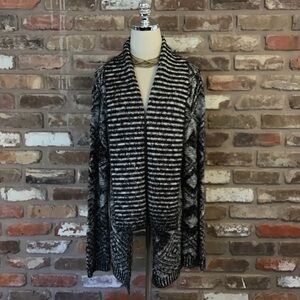 OLIVE STREET Black & White Marled Aztec Shawl Collar Women's Cardigan Sweater XL